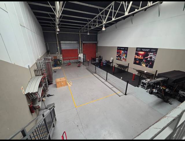 4,194M² WAREHOUSE TO LET IN RANDJESPARK